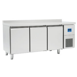 Bango Frigoriferike Freskuese TNN - 3 ndarje - 3 Porta - Me motor te integruar Hoshizaki